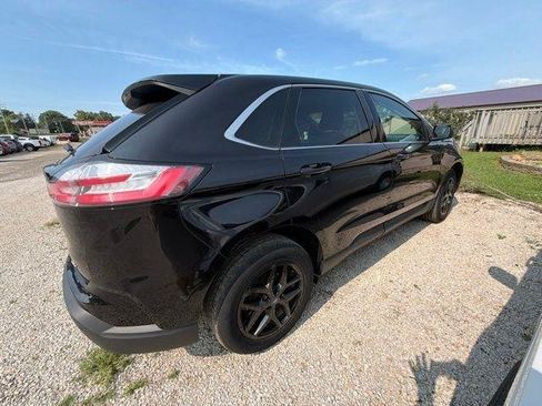 Used 2022 Ford Edge SEL AWD/4WD image 3