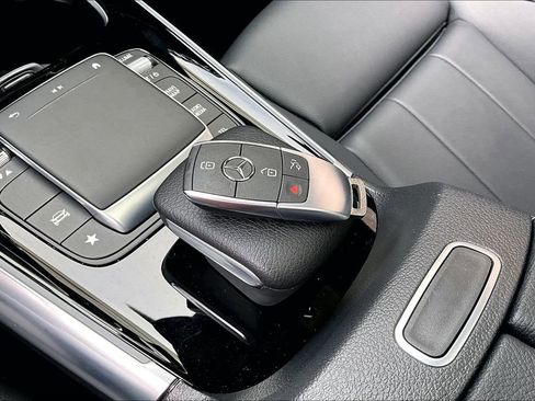 Certified 2023 Mercedes-Benz GLA 250 4MATIC image 10