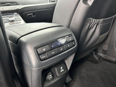 Used 2020 Hyundai Palisade SEL w/ Premium Package image 14