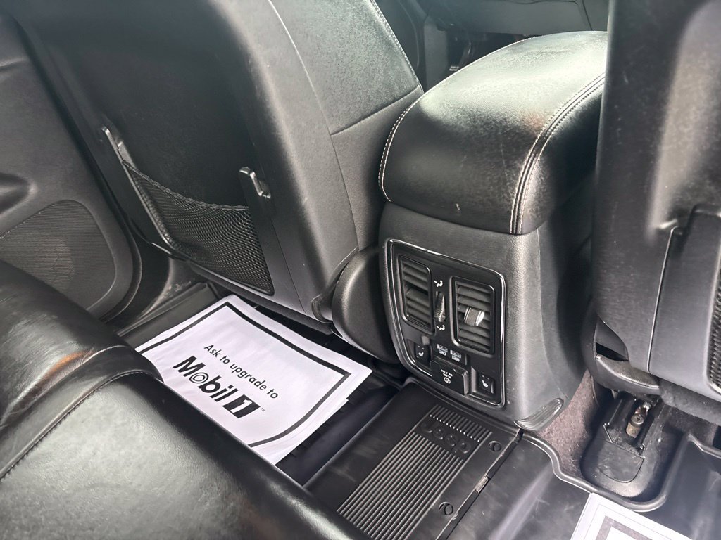 Used 2017 Jeep Grand Cherokee Limited AWD/4WD image 43