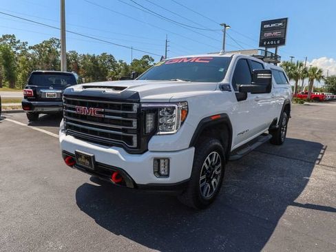 Used 2022 GMC Sierra 2500 AT4 AWD/4WD image 3