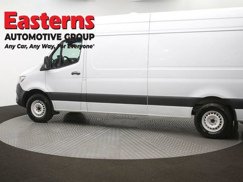 Used 2020 Mercedes-Benz Sprinter 2500 w/ Driver Convenience Package image 60