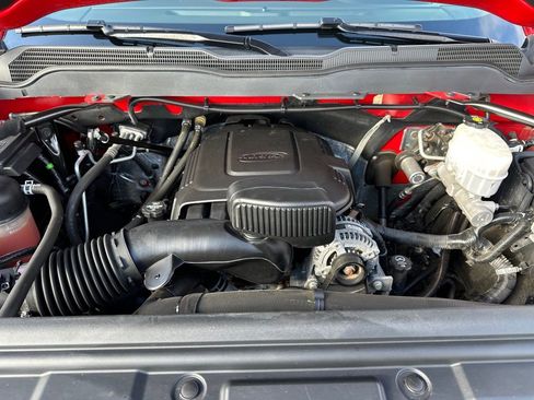 Used 2019 Chevrolet Silverado 2500 LT w/ LT Convenience Package image 25