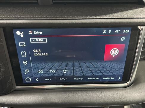 Used 2024 GMC Yukon XL Denali w/ Denali Reserve Package image 14