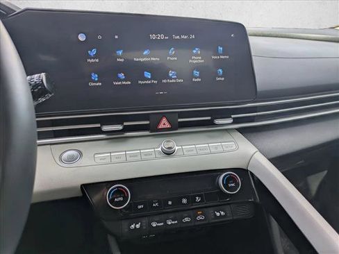 Used 2023 Hyundai Elantra Limited image 16