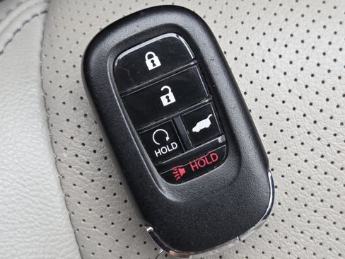 Used 2025 Honda HR-V EX-L image 36