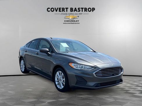 Used 2020 Ford Fusion SE FWD image 7