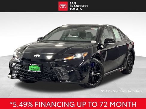 Certified 2025 Toyota Camry SE FWD image 1