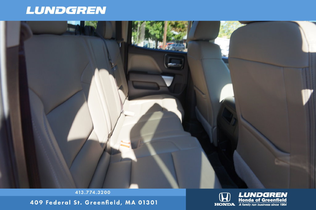 Used 2018 Chevrolet Silverado 1500 LTZ Z71 w/ LTZ Plus Package AWD/4WD image 29