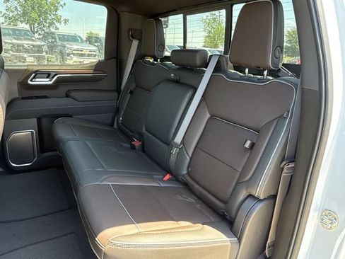 New 2026 GMC Sierra 1500 Denali w/ Denali Reserve Package AWD/4WD image 24