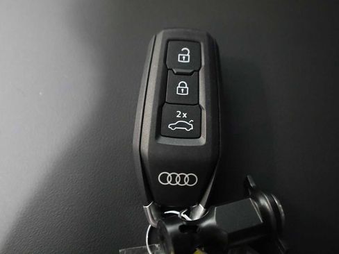 New 2025 Audi Q5 Premium image 47