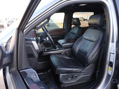 Used 2021 Ford F150 Lariat w/ Equipment Group 502A High image 8