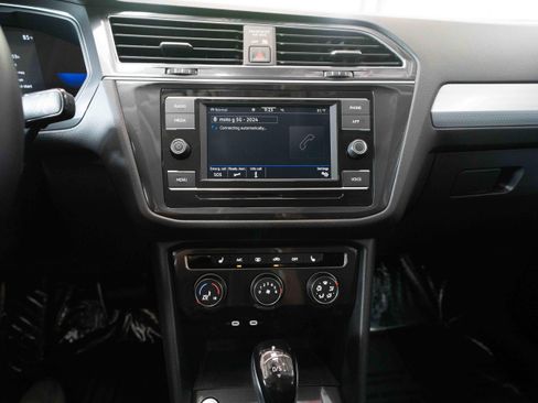 Used 2023 Volkswagen Tiguan S AWD/4WD image 17