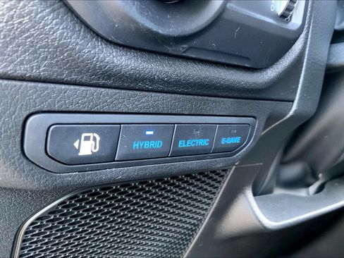 Used 2024 Jeep Wrangler Unlimited w/ Convenience Group AWD/4WD image 34