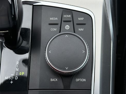 Used 2020 BMW M340i RWD image 6