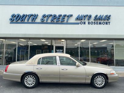 Used 2004 Lincoln Town Car Ultimate