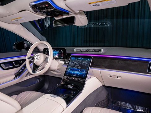 Certified 2023 Mercedes-Benz S 500 4MATIC image 12