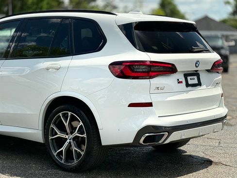 Used 2021 BMW X5 xDrive40i w/ M Sport Package image 8