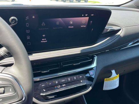 New 2026 Buick Envista Sport Touring FWD image 28