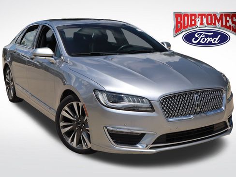 Used 2020 Lincoln MKZ Reserve FWD image 1