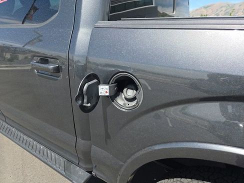 Used 2019 Ford F150 XLT w/ Equipment Group 302A Luxury AWD/4WD image 4