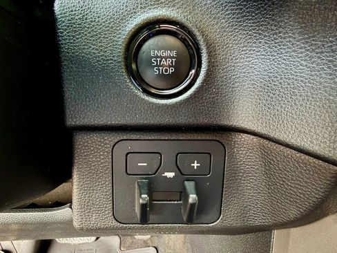 Used 2025 Toyota Tundra SR5 w/ SR5 Convenience Package AWD/4WD image 34