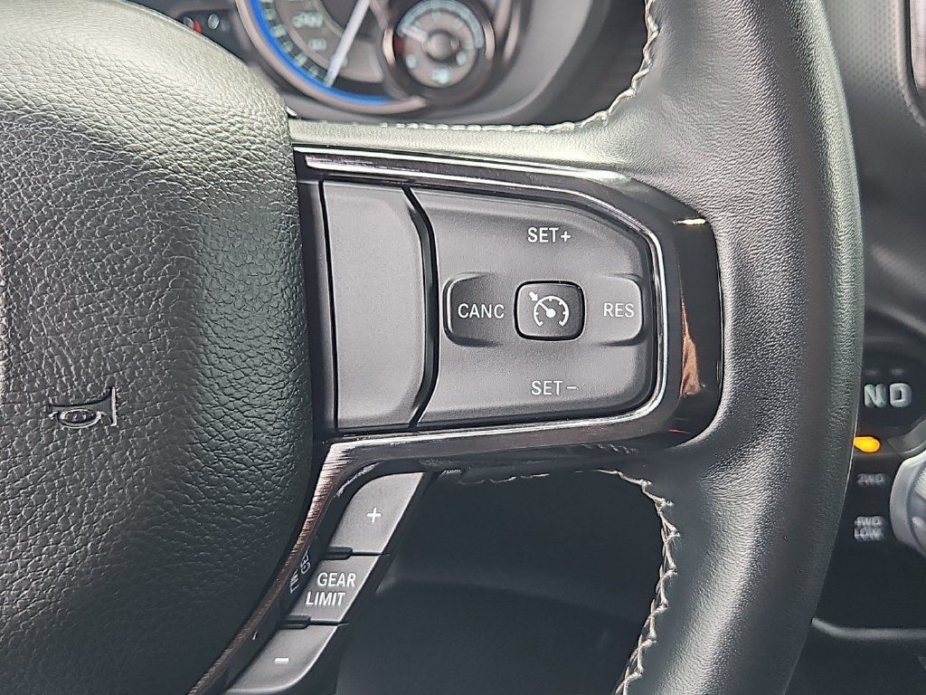 Used 2022 RAM 1500 Limited w/ Body-Colour Bumper Group AWD/4WD image 29