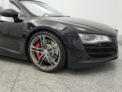 Used 2011 Audi R8 V10 w/ Enhanced Leather Pkg AWD/4WD image 51