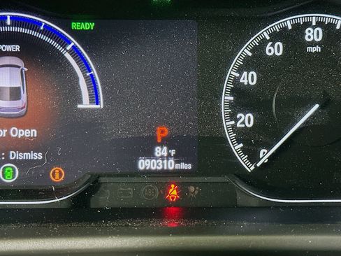 Used 2019 Honda Accord Touring image 19