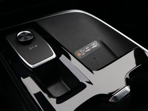 Certified 2026 Buick Enclave Sport Touring w/ Power Package image 18