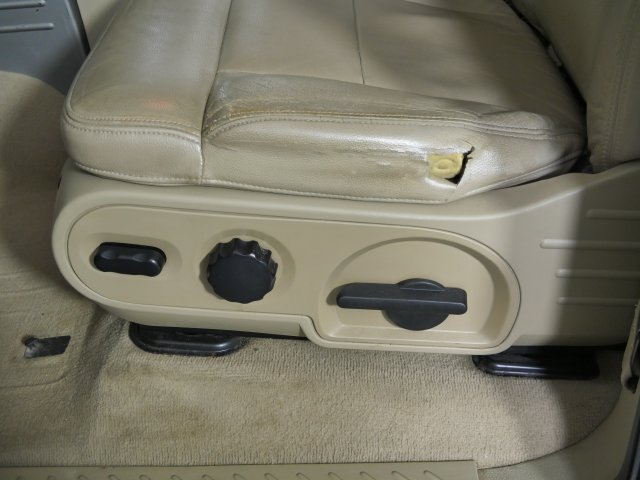 Used 2006 Ford F150 Lariat AWD/4WD image 19