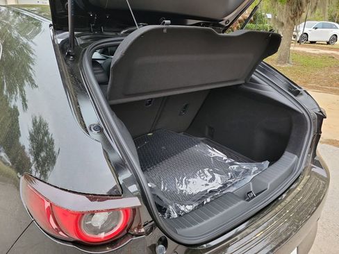 New 2026 MAZDA MAZDA3 2.5 S Hatchback w/ Premium Pkg image 9