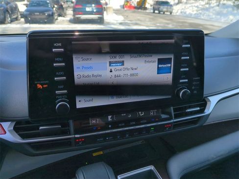 Certified 2024 Toyota Sienna XLE w/ XLE Plus Package image 12