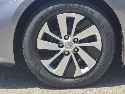 Certified 2021 Nissan Altima 2.5 S FWD image 7