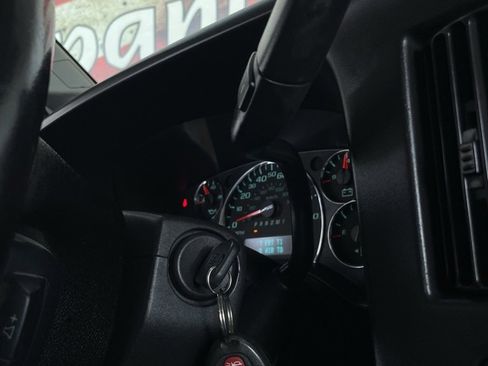 Used 2017 Chevrolet Express 3500 LT w/ LT Preferred Equipment Group image 24