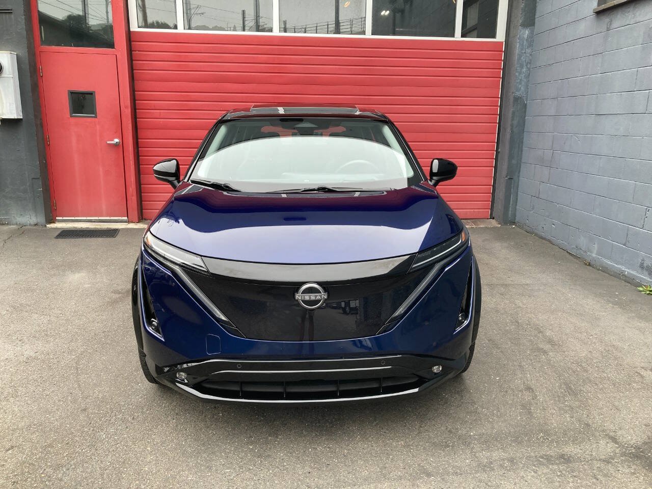 Used 2023 Nissan Ariya FWD image 7