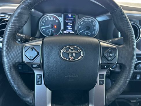 Used 2023 Toyota Tacoma SR5 AWD/4WD image 23