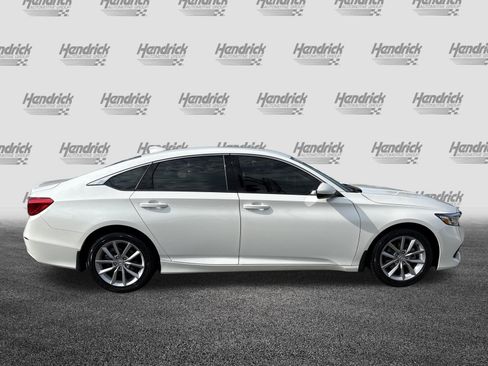 Certified 2022 Honda Accord LX image 11