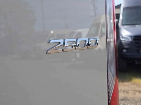 Used 2026 Mercedes-Benz Sprinter 2500 image 19