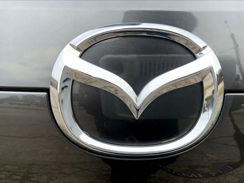 Certified 2025 MAZDA CX-5 Signature image 33