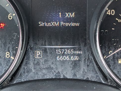 Used 2015 Nissan Rogue SV FWD image 21