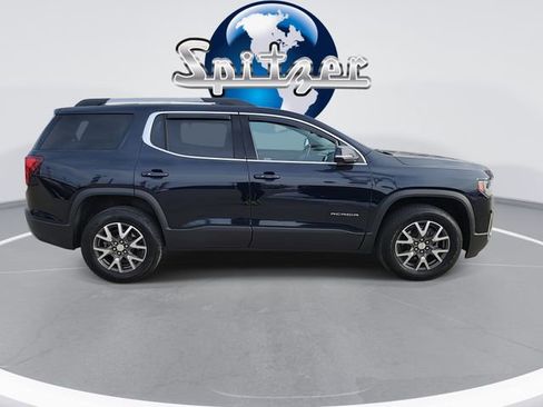 Certified 2022 GMC Acadia SLE w/ Driver Convenience Package image 10