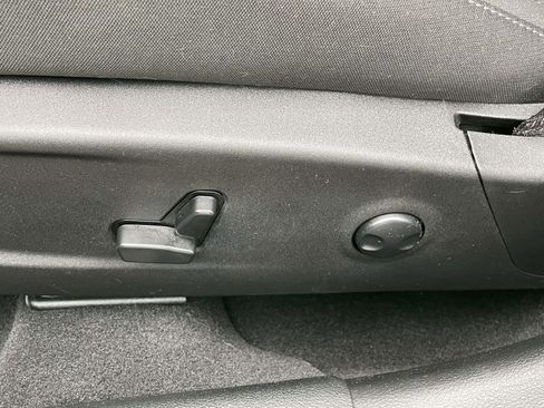 Used 2023 Dodge Charger R/T w/ Navigation & Travel Group image 14