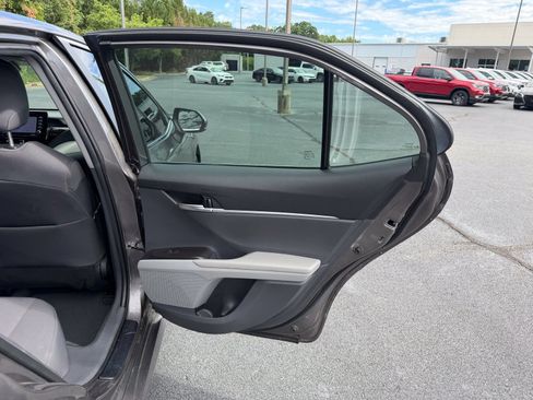 Used 2023 Toyota Camry LE FWD image 12