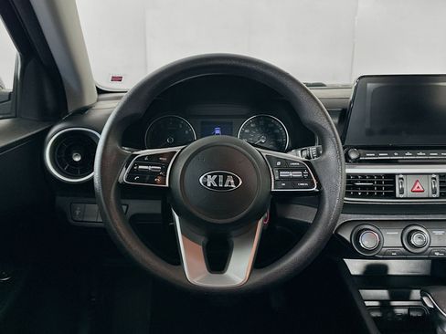 Used 2020 Kia Forte LXS image 17