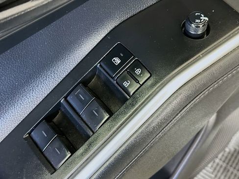 Certified 2024 Toyota Highlander LE image 20