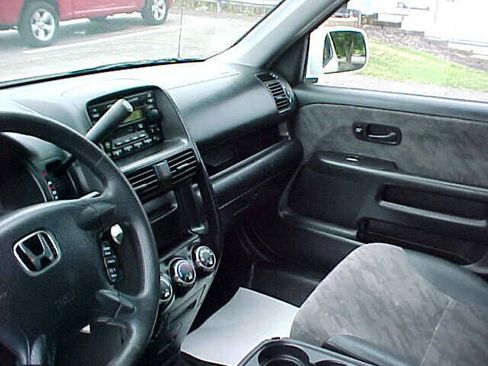 Used 2004 Honda CR-V EX image 17