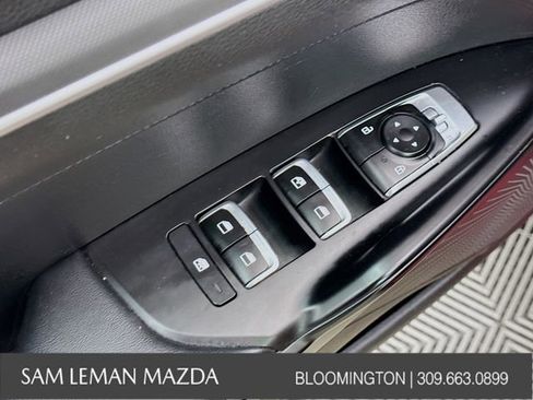 Used 2022 Kia K5 LXS image 18