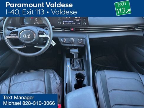 Certified 2024 Hyundai Elantra SE image 4