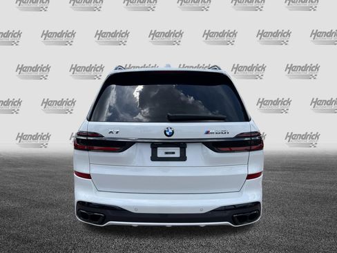 Used 2025 BMW X7 M60i AWD/4WD image 9